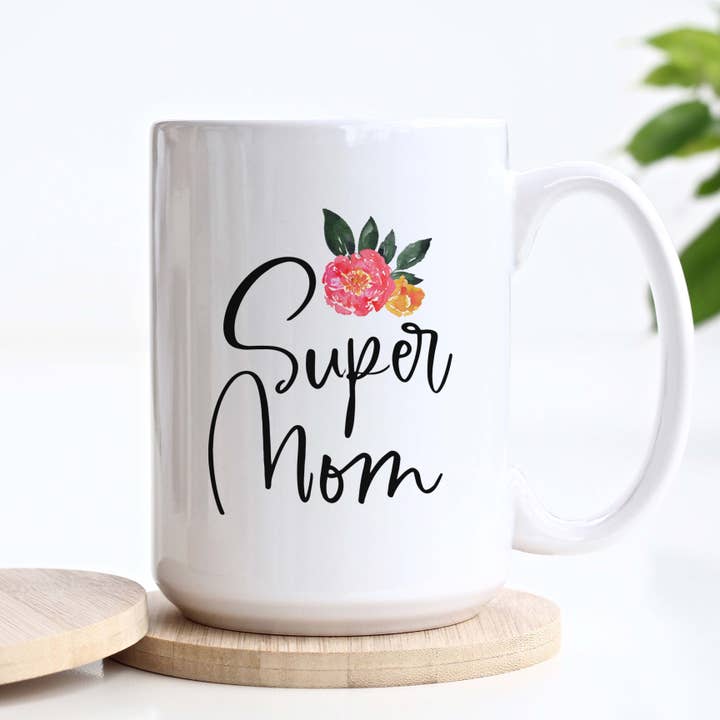 Super Mom Keramiktasse, Muttertagsgeschenk für den Großhandel von Heart & Willow Prints