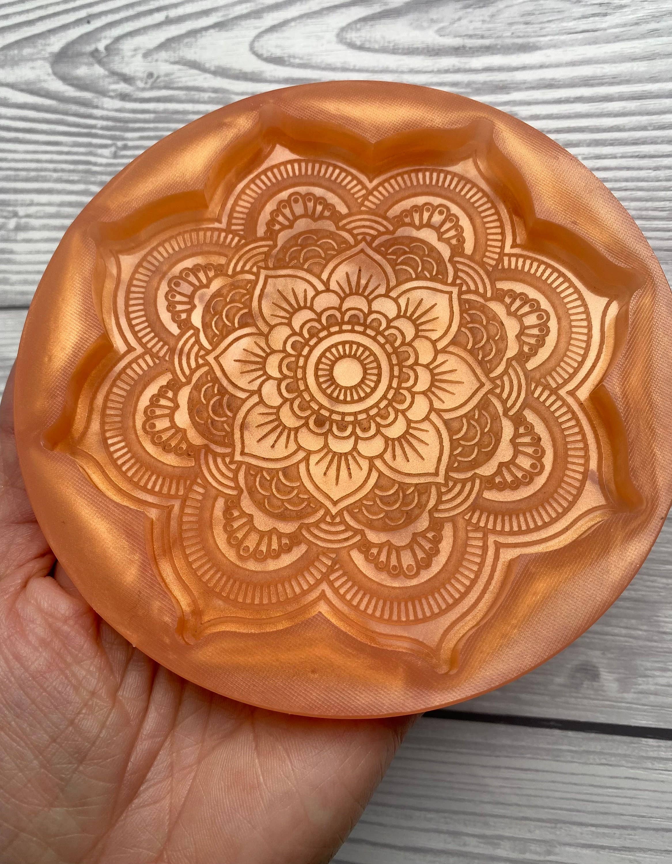 EllaRaeMouldsVinyls - Vente Matériels de bricolage - Moule en silicone pour dessous-de-verre Mandala3