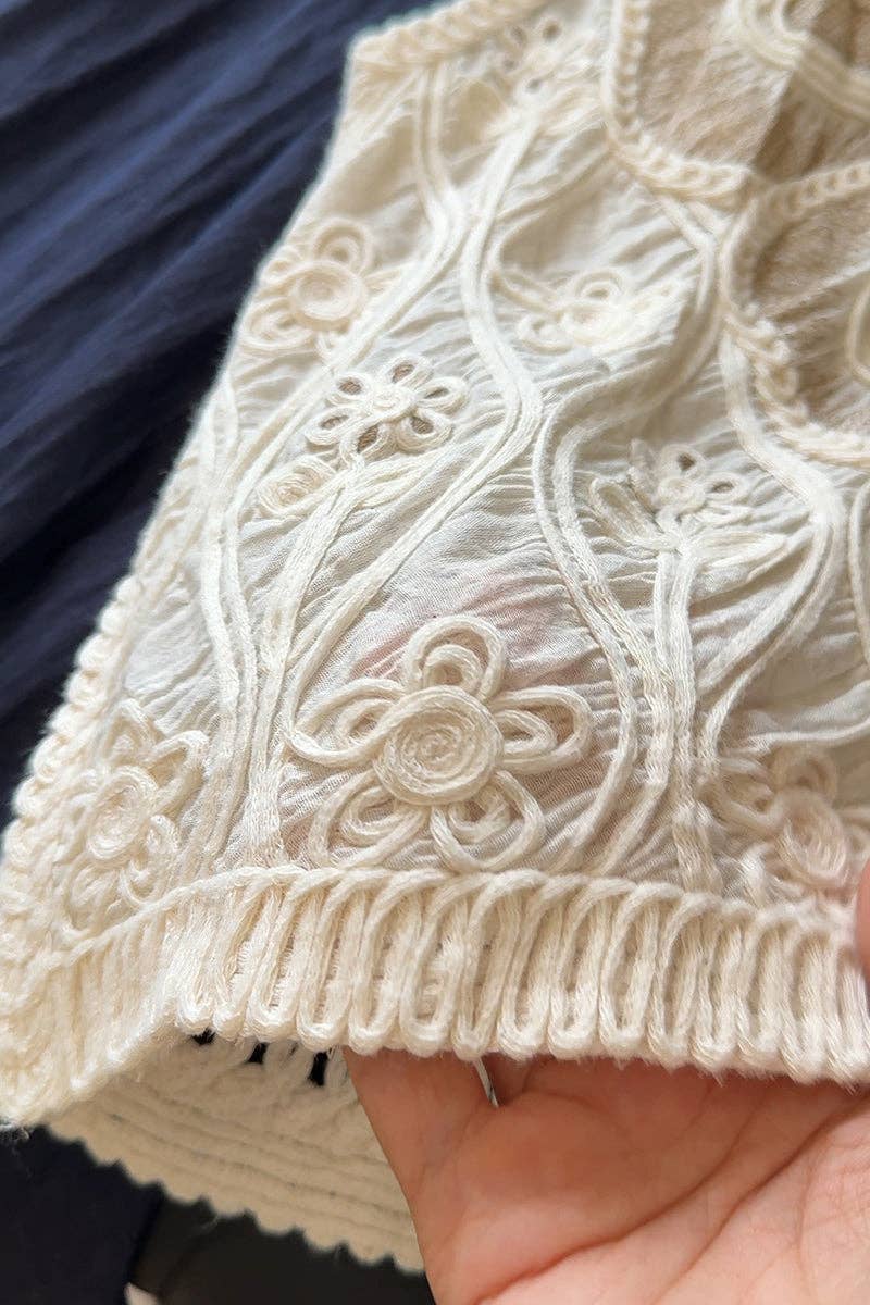 BEIGE Knäppt spetslinne med virkade detaljer för wholesale på Faire4