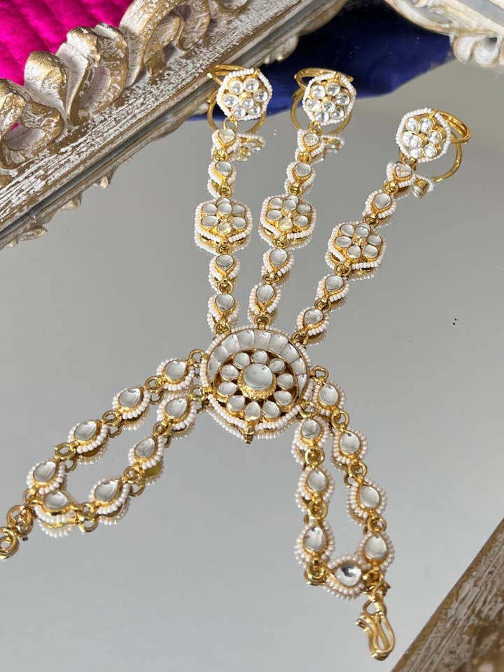 Bridget pour la vente par Saaj By G