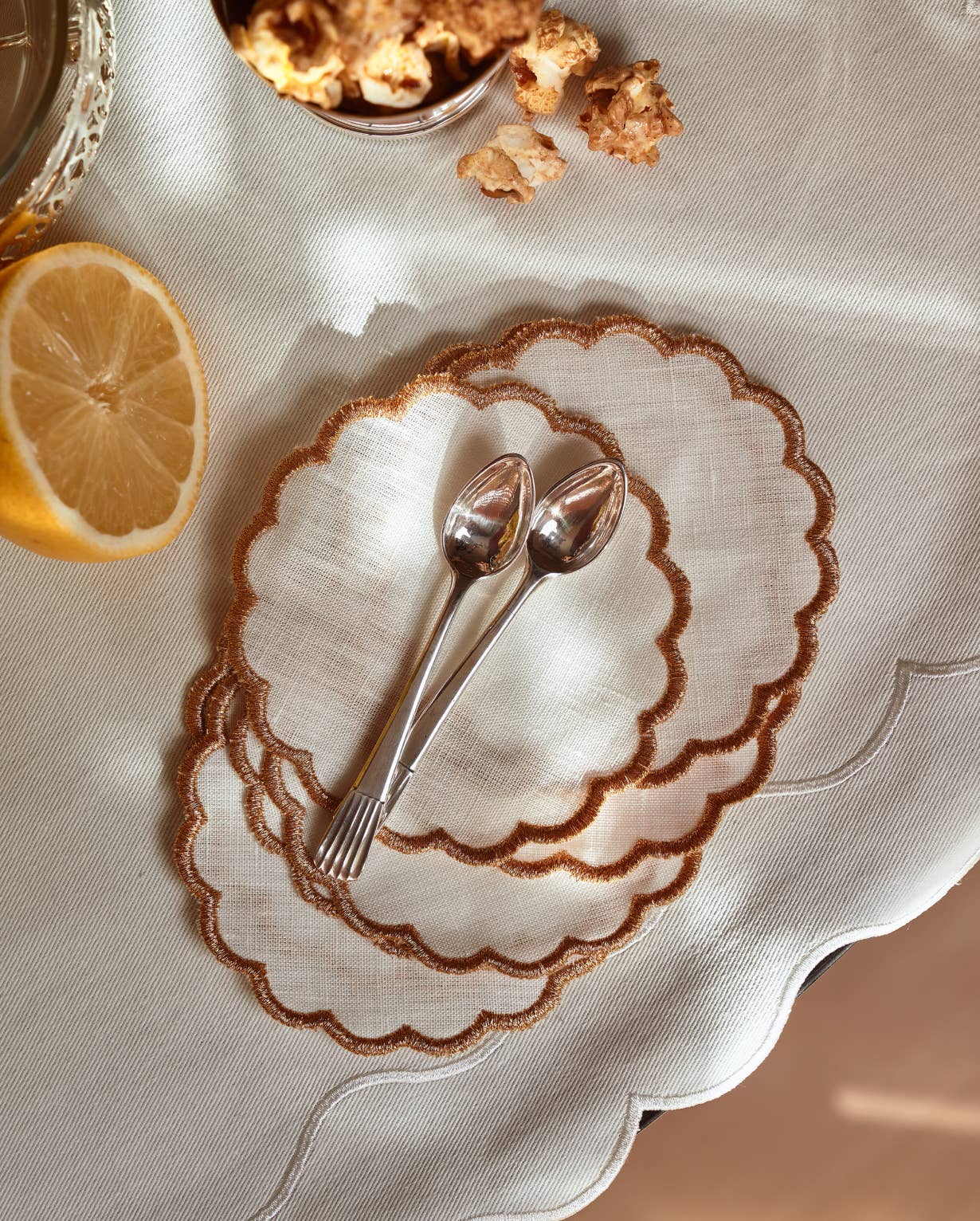 Mariaida Home - Wholesale Coasters - Gold-plated bonnet/bread base