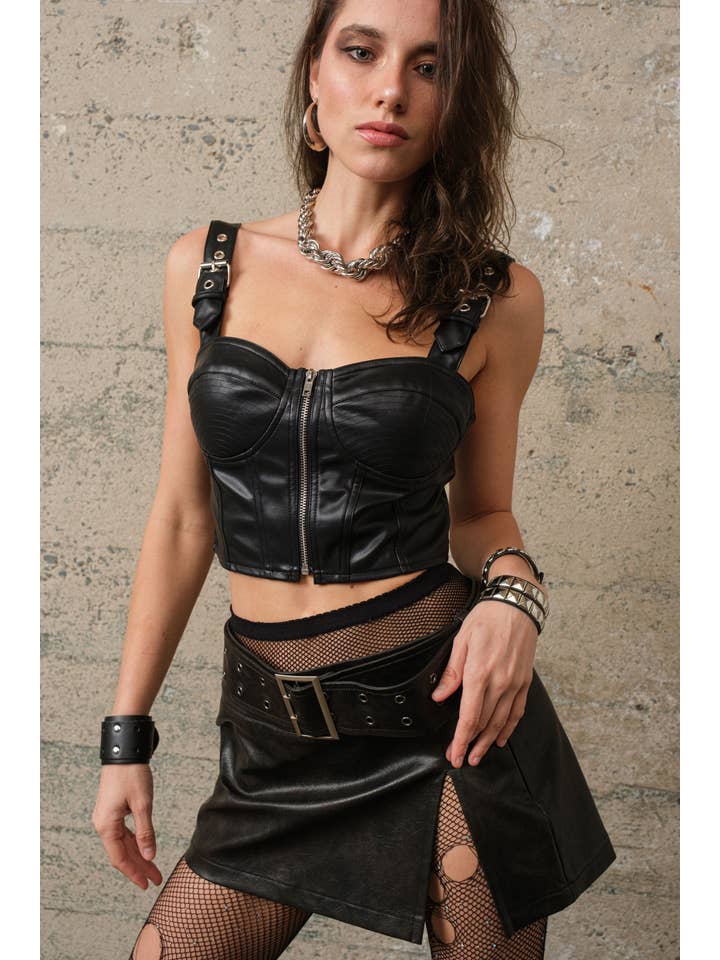 Signature 8 - Wholesale Blouse - Women's - LEATHERETTE TOP S1043910