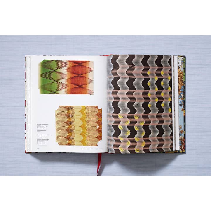 TASCHEN Europe - Wholesale Display Book - The Book of Printed Fabrics. From the 16th century until today (German, French, English)13