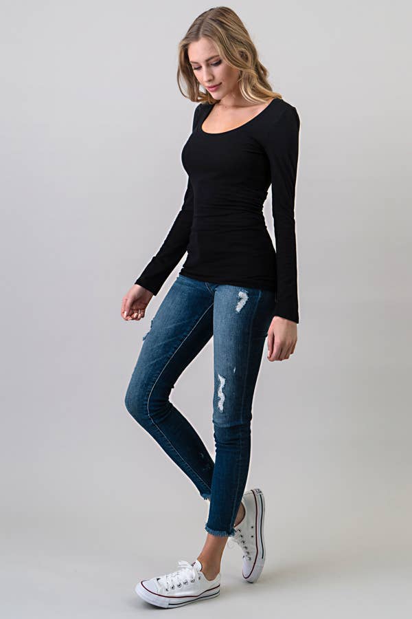 Heart & Hips – wholesale Stickad topp - Dam – LKT2007L - BAS T-SHIRT MED SKOPA HALS OCH LÅNG ÄRM1