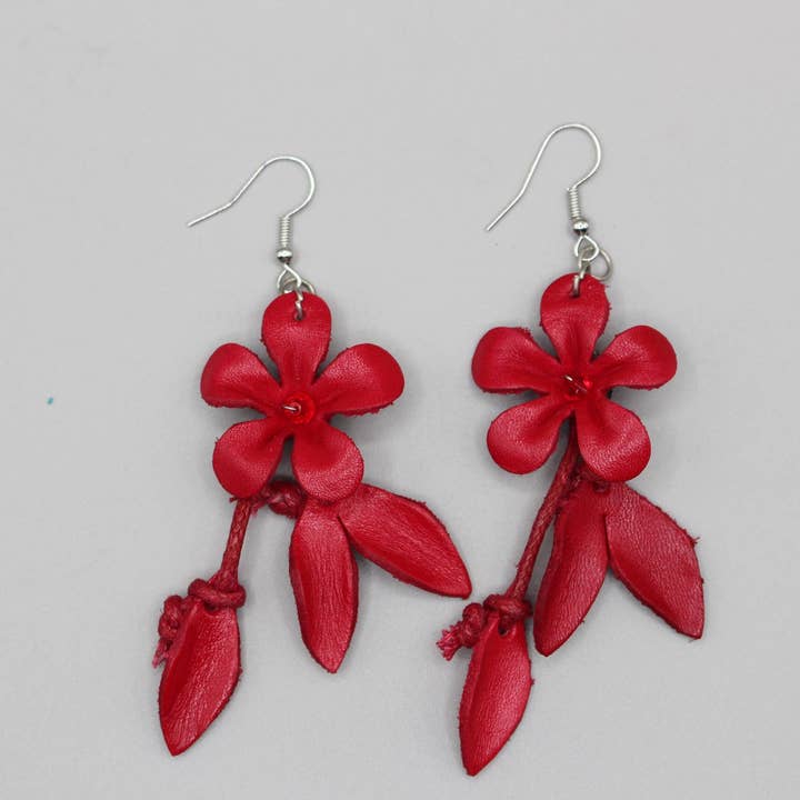 Sunflower Handmade leather inc – Großhandel Ohrhänger – Handgefertigter Blumenohrring aus Leder0