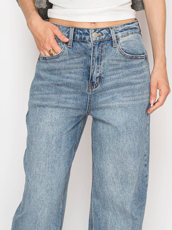 ARTEMIS VINTAGE - Wholesale Jeans – Women’s - BLUE By Artemis Slim Ultra High Rise 90's Straight Jeans3