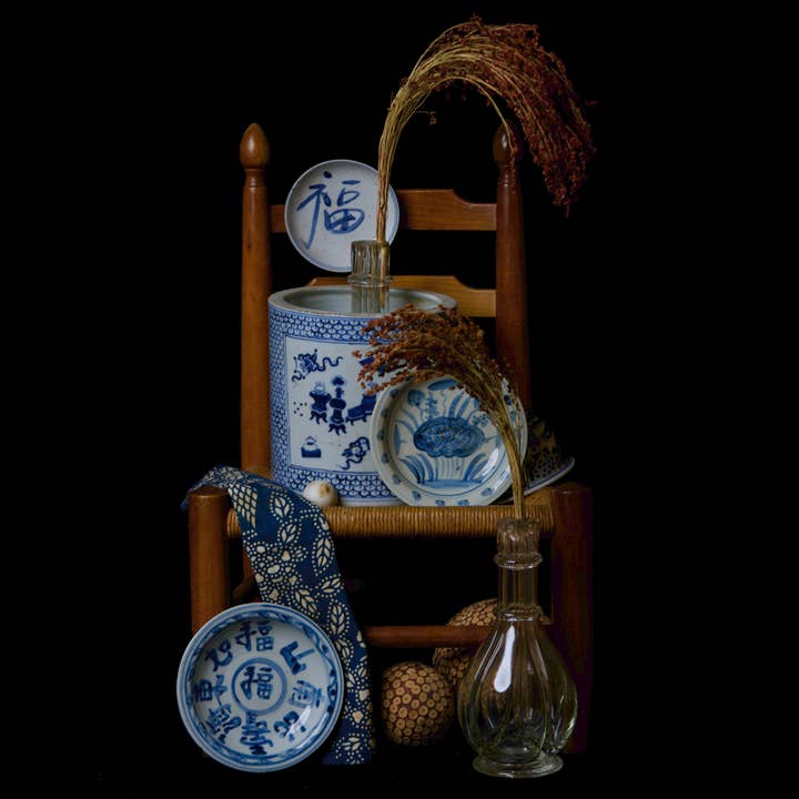 Cobalt Guild - Wholesale Decorative Plate/Dish/Bowl - Small Blue and White Porcelain Lotus Dish3