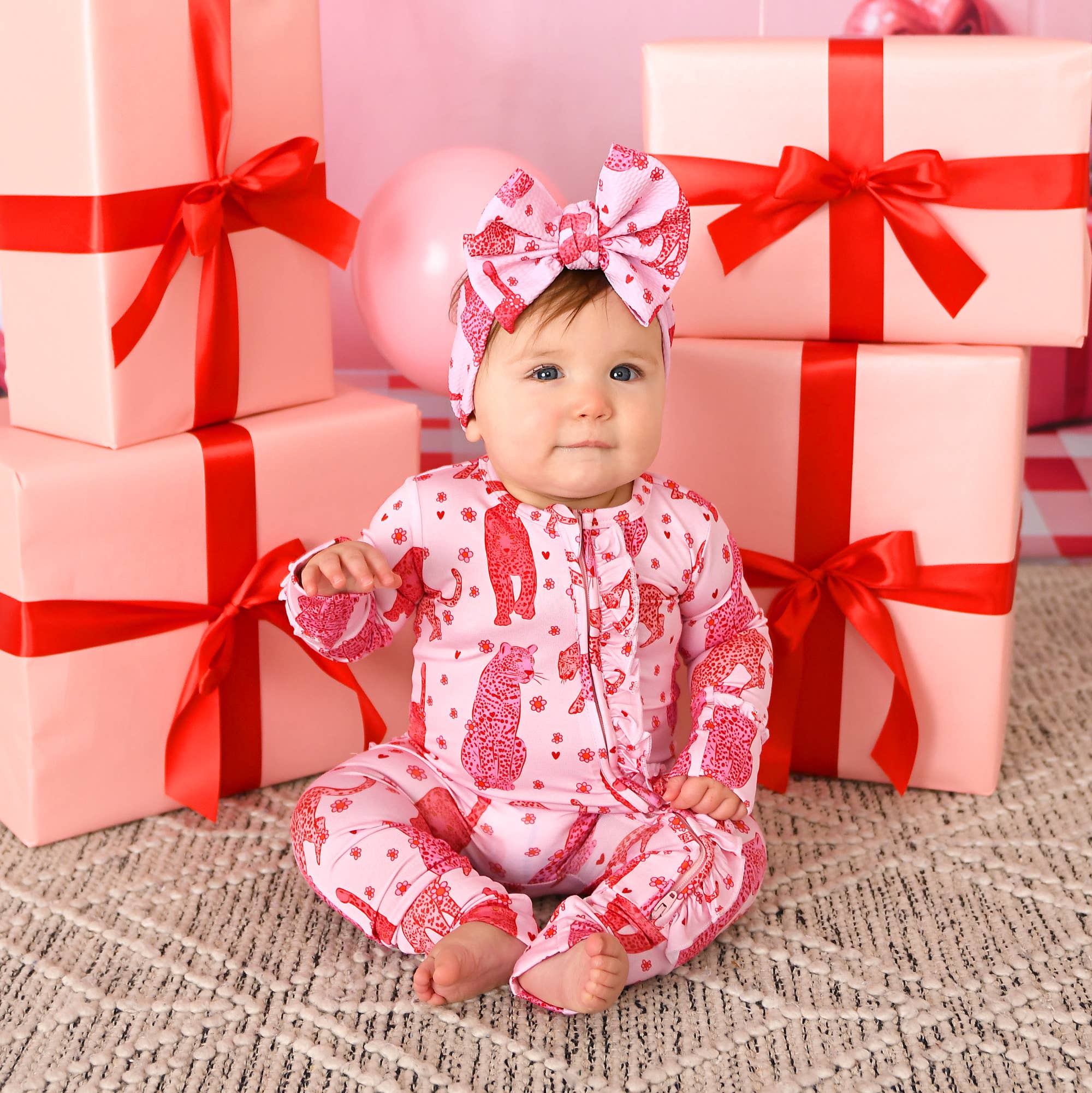 Gigi and Max – Engroshandel Romper - Baby – Cambrie RUFFLE ZIP Valentinsdag Bambus 1ST To-vejs Lynlås6