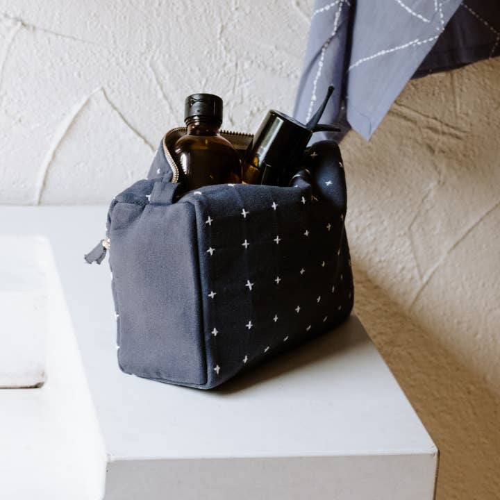 Anchal - Vente Trousse de toilette – femme - Trousse de toilette moyenne en point de croix17