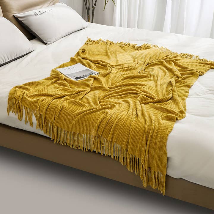 ACCITY - Wholesale Throw Blanket - KNITTED BLANKET SOLID COLOR FRINGED BED END BLANKET_CWMM0217