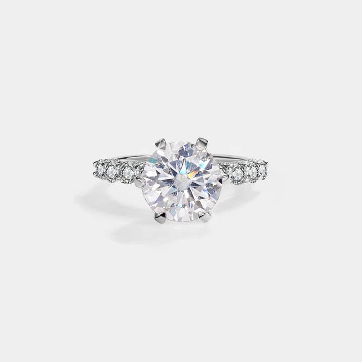 Anel de Noivado com Moissanita Colorida e Pavê em Prata Esterlina 925 por atacado de Perimade & Co. LLC