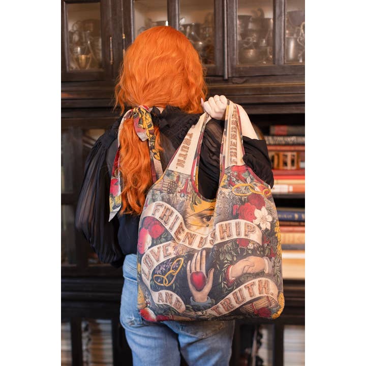Market of Stars - Wholesale Tote Bag - Women's - Friendship Love & Truth Linen Tote Bag w Vintage Heart Print