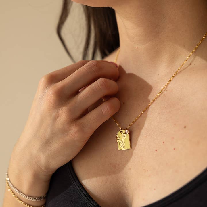 The Land of Salt - Wholesale Pendant/Charm Necklace - Prickly Pear Cactus Pendant Necklace in Gold3