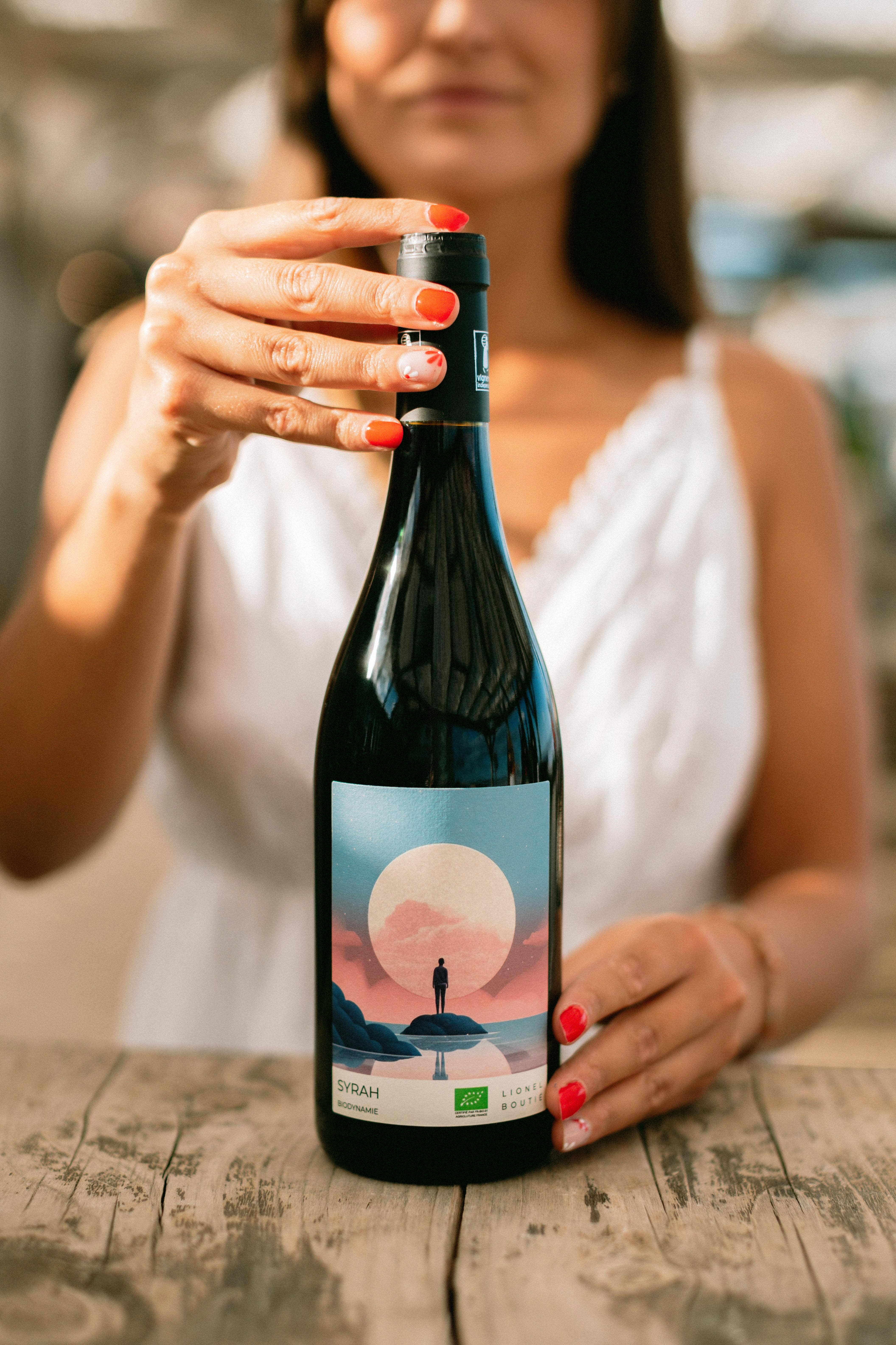 Domaine Ricardelle de Lautrec - Wholesale Non-Alcoholic Spirits/Wine/Beer - Organic and Biodynamic Red Wine - Syrah Lune 20231