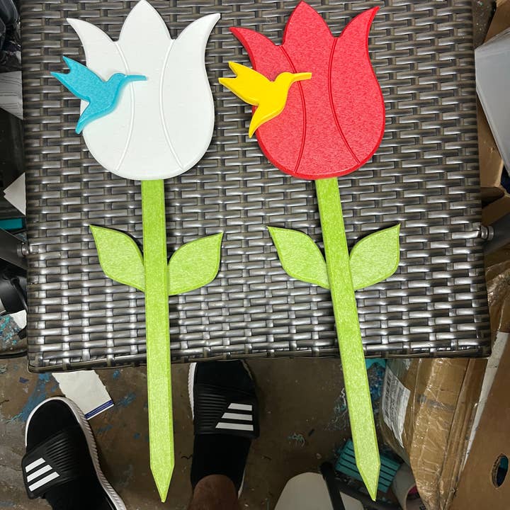 Piquet de jardin en polyéthylène tulipe pour la vente par Tom The Turner