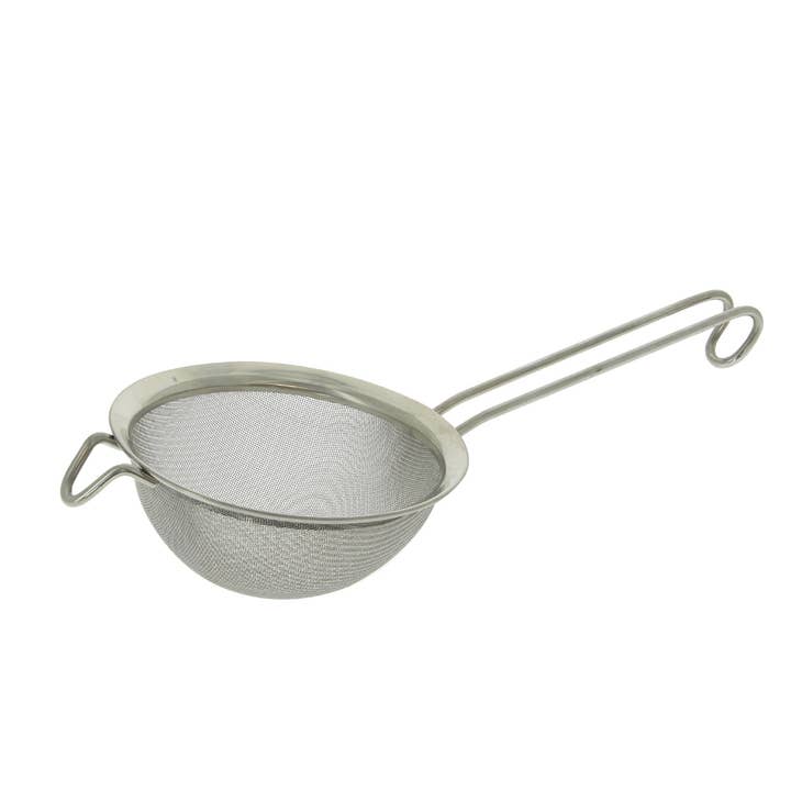Strainer/Sifter for wholesale by La Brigade de Buyer