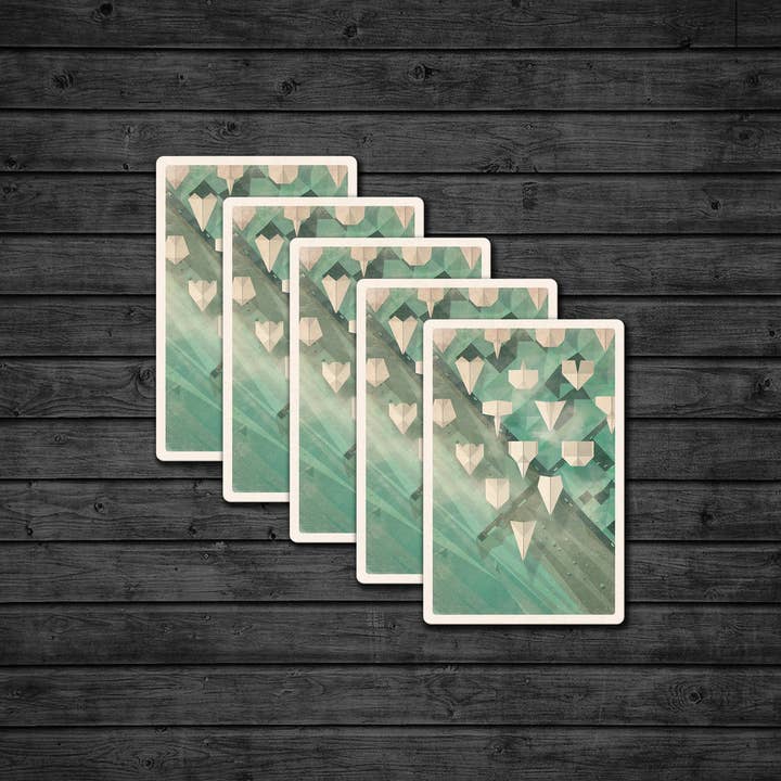 Cartolina: Paper Airplanes per la vendita all'ingrosso da parte di DKNG Studios