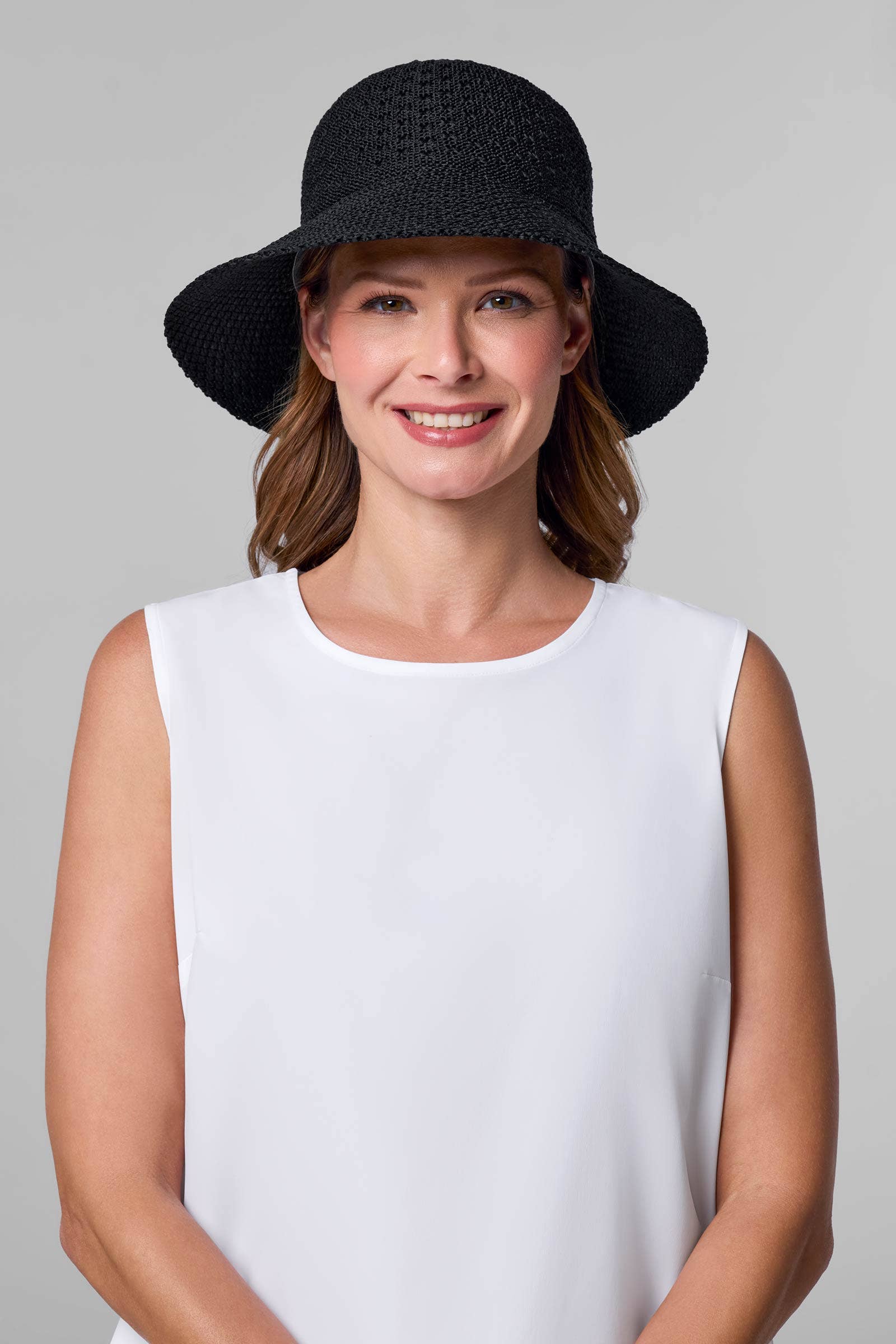 Coolibar - Wholesale Cloche Hat - Women's - Women's Cloche Hat | Black