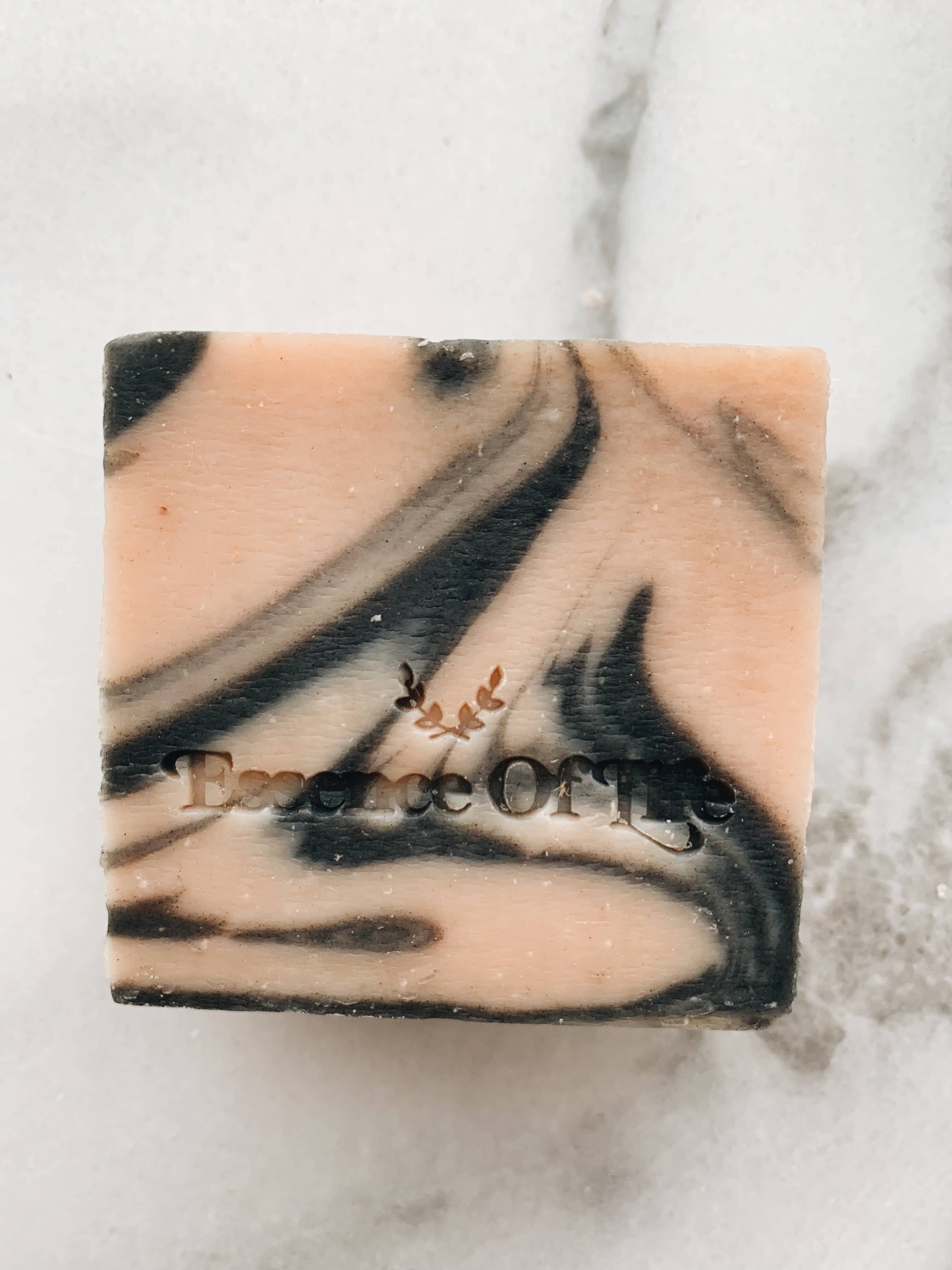 Essence of Life Organics – Großhandel Feste Seife – Handgefertigte vegane Seifenstücke6