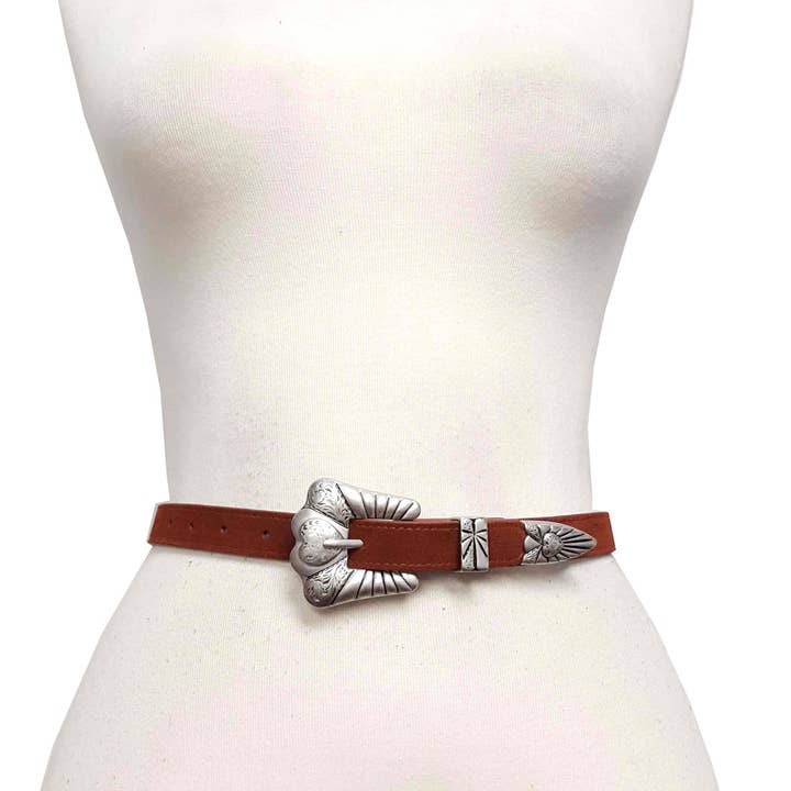 Axesoria West – Cinto - Mulher por atacado – Conjunto de Fivela Western com Design de Coração em Cinto de Camurça Verdadeira3