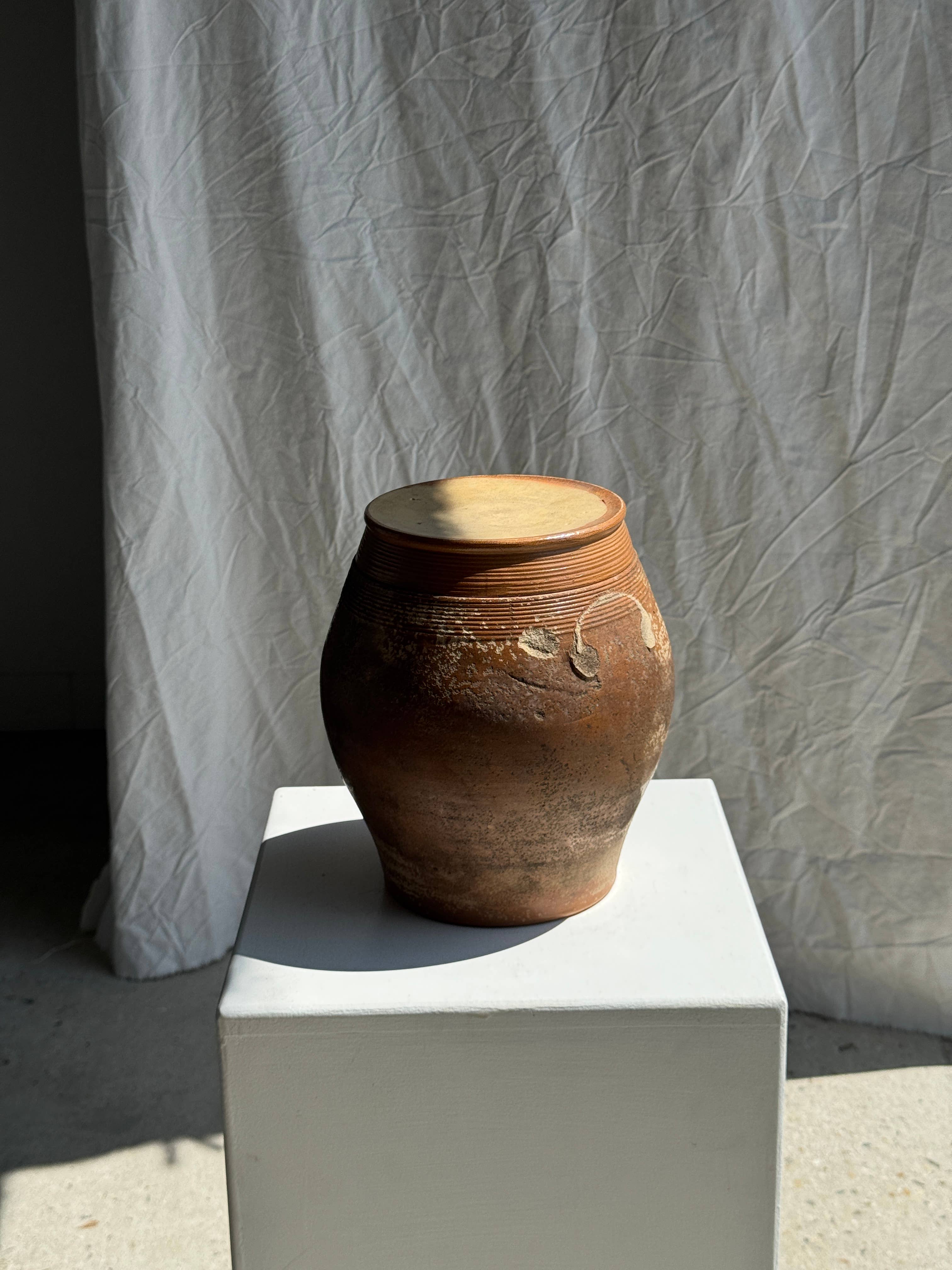 Office Objets – Großhandel Blumentopf – Großer ovaler Steinguttopf mit Deckel H240