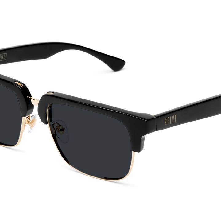 Occhiali da sole 9FIVE Belmont neri e oro 24 carati per la vendita all'ingrosso da parte di 9FIVE