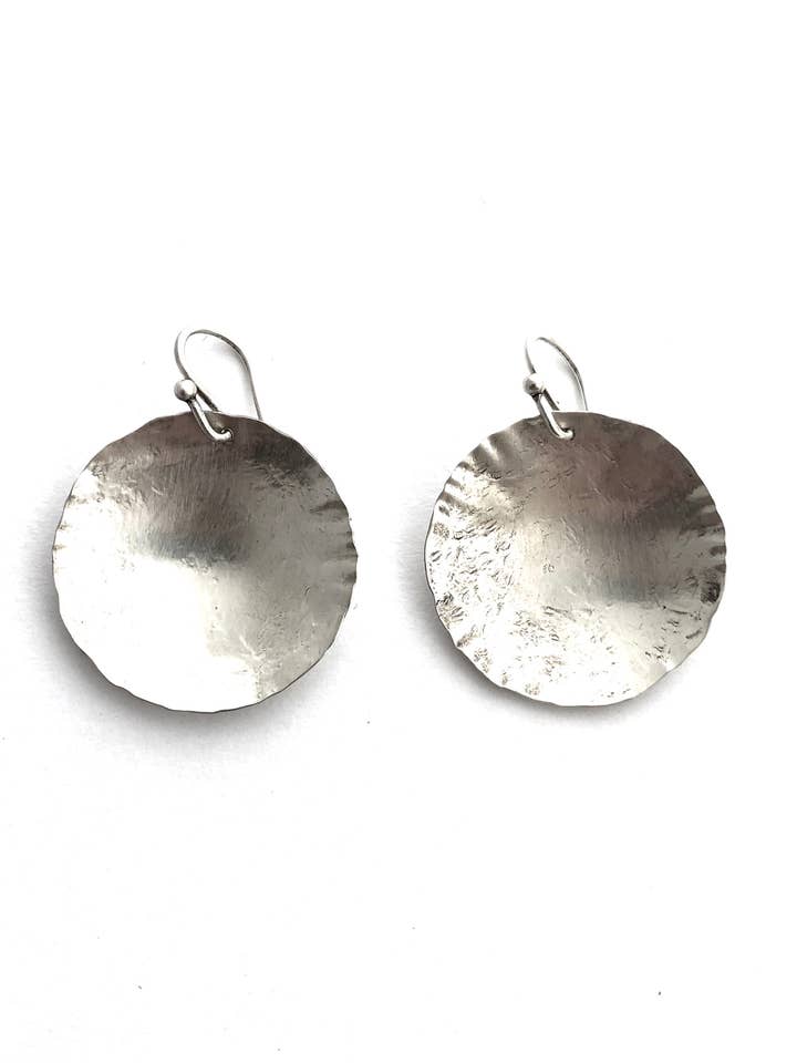 Grandes boucles d'oreilles concaves pour la vente par CLP Jewelry