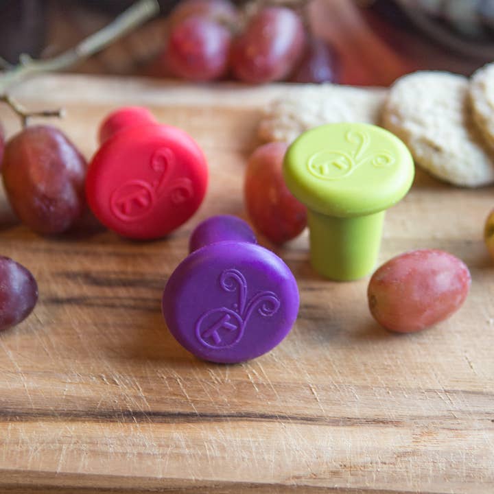 Fox Run Brands - Wholesale Wine Stopper - Outset Wine Bottle Stoppers, Silicone, Counter Display of 242