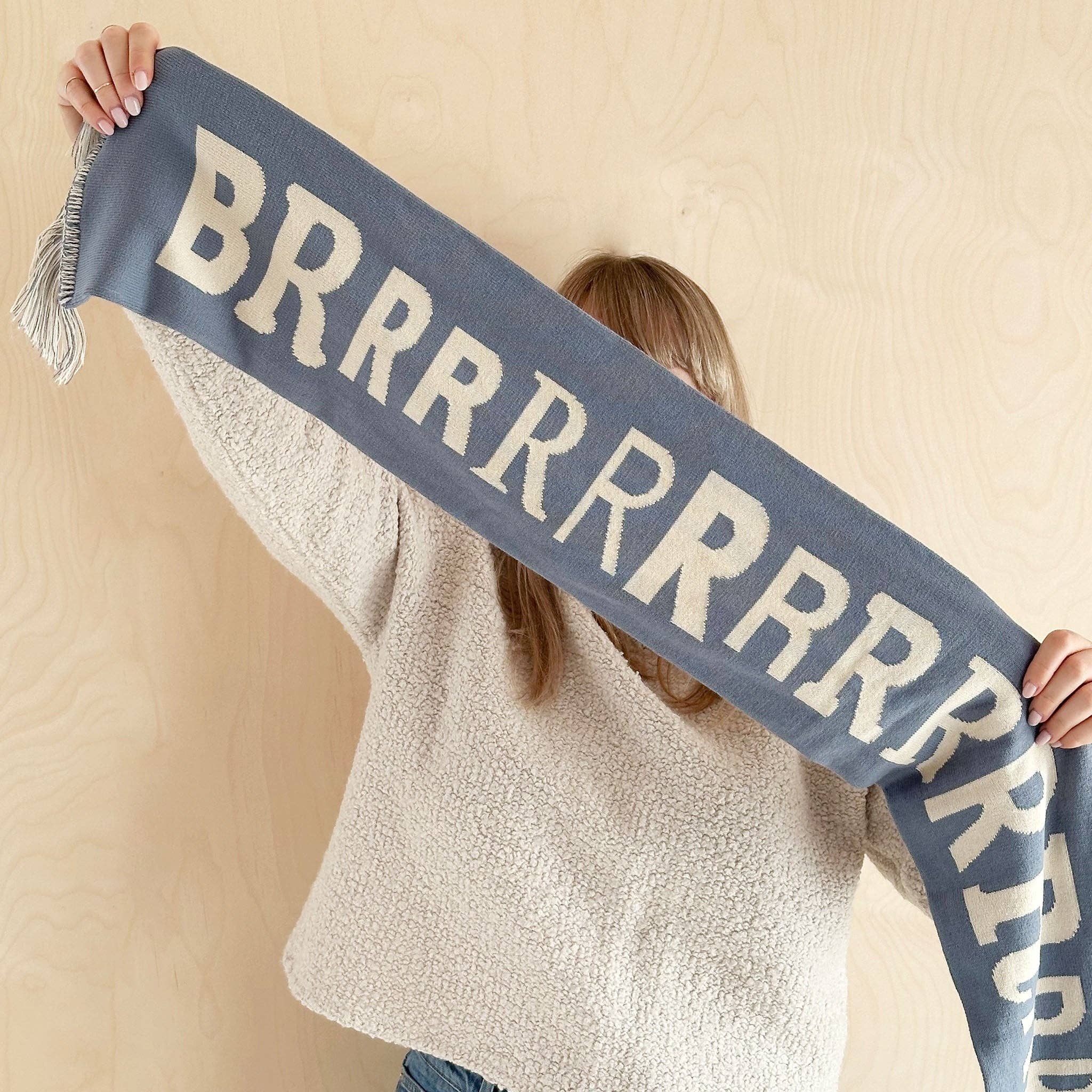 Alphabet Bags – wholesale Scarf – Unisex – BRRRRRRRR - Knitted Scarf3