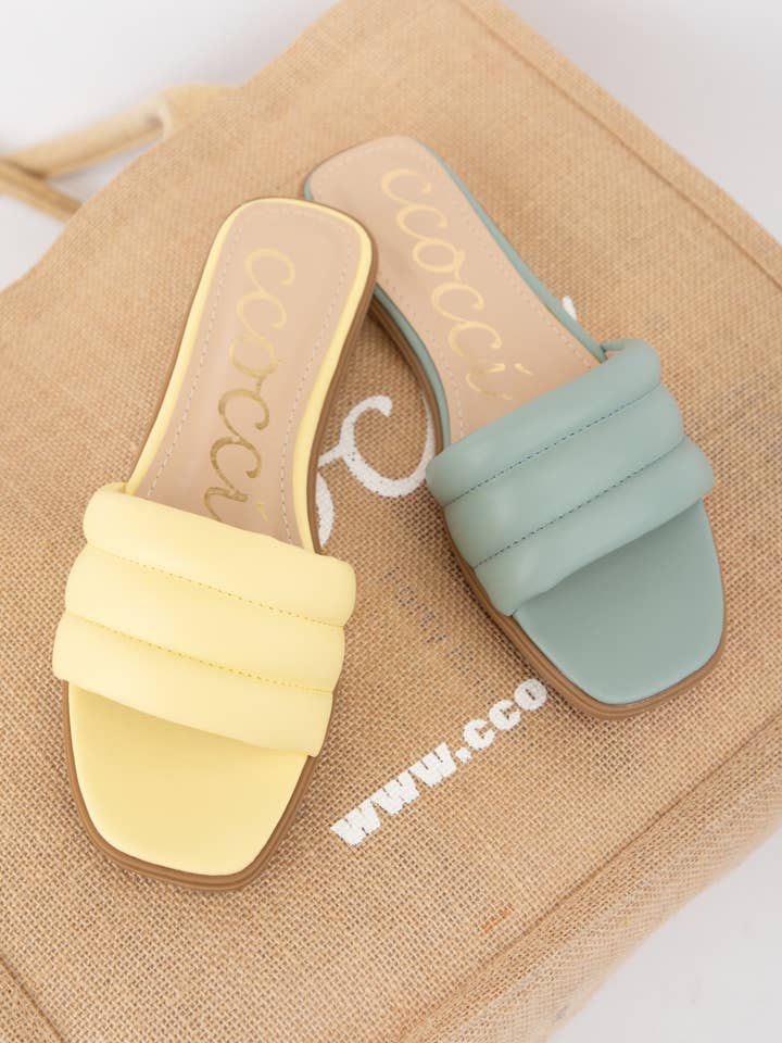 WEEKLY DEAL AUSTIN PADDED CUSHY UPPER SANDALS for wholesale by CCOCCI