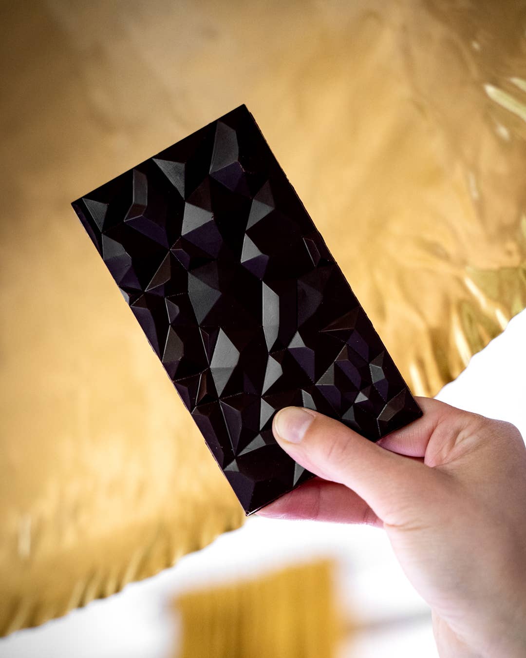 Svenska Kakao - Vente Barre chocolatée - Chocolat au lait noir 55 % à la réglisse, bean to bar - Fabriqué en Suède1