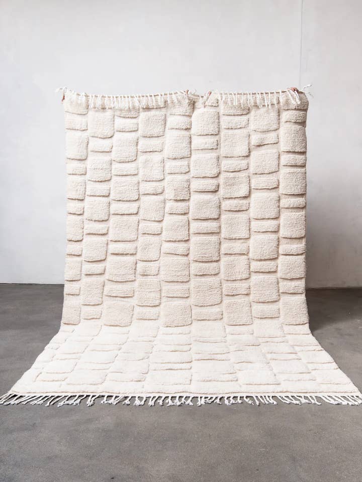 Hand tufted Grid White Moroccan Rug, White Shag Area rug for wholesale by BerberNest