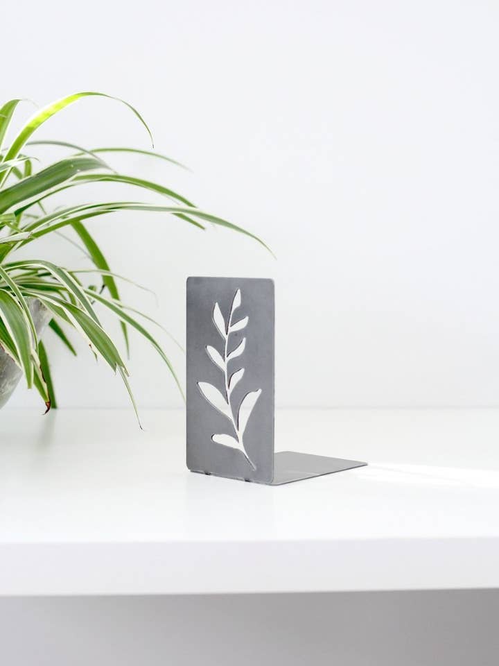 Metal Branch Bookend for wholesale by Highland Ridge | Handmade Home Decor