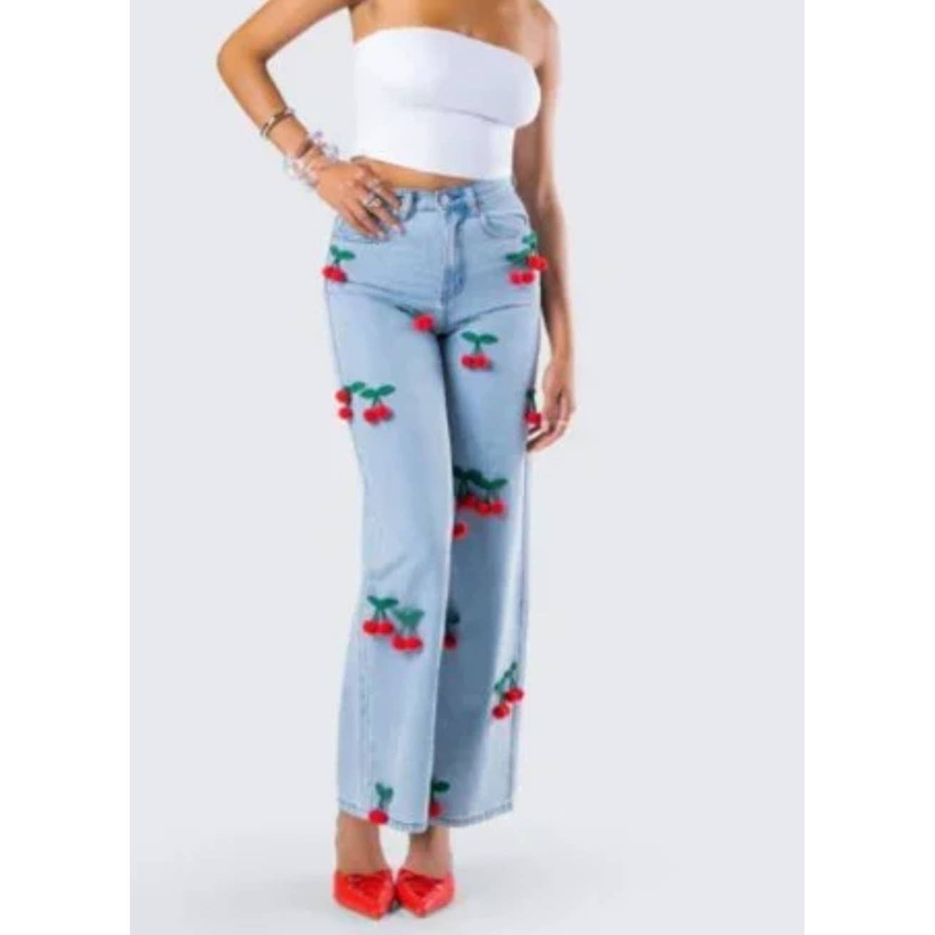 Wholesale JUICY DETAILS STRAIGHT-LEG JEANS for your store