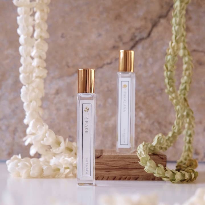 Eau de Parfum Roll-on 10 ml pour la vente par Jules and Gem Hawaii