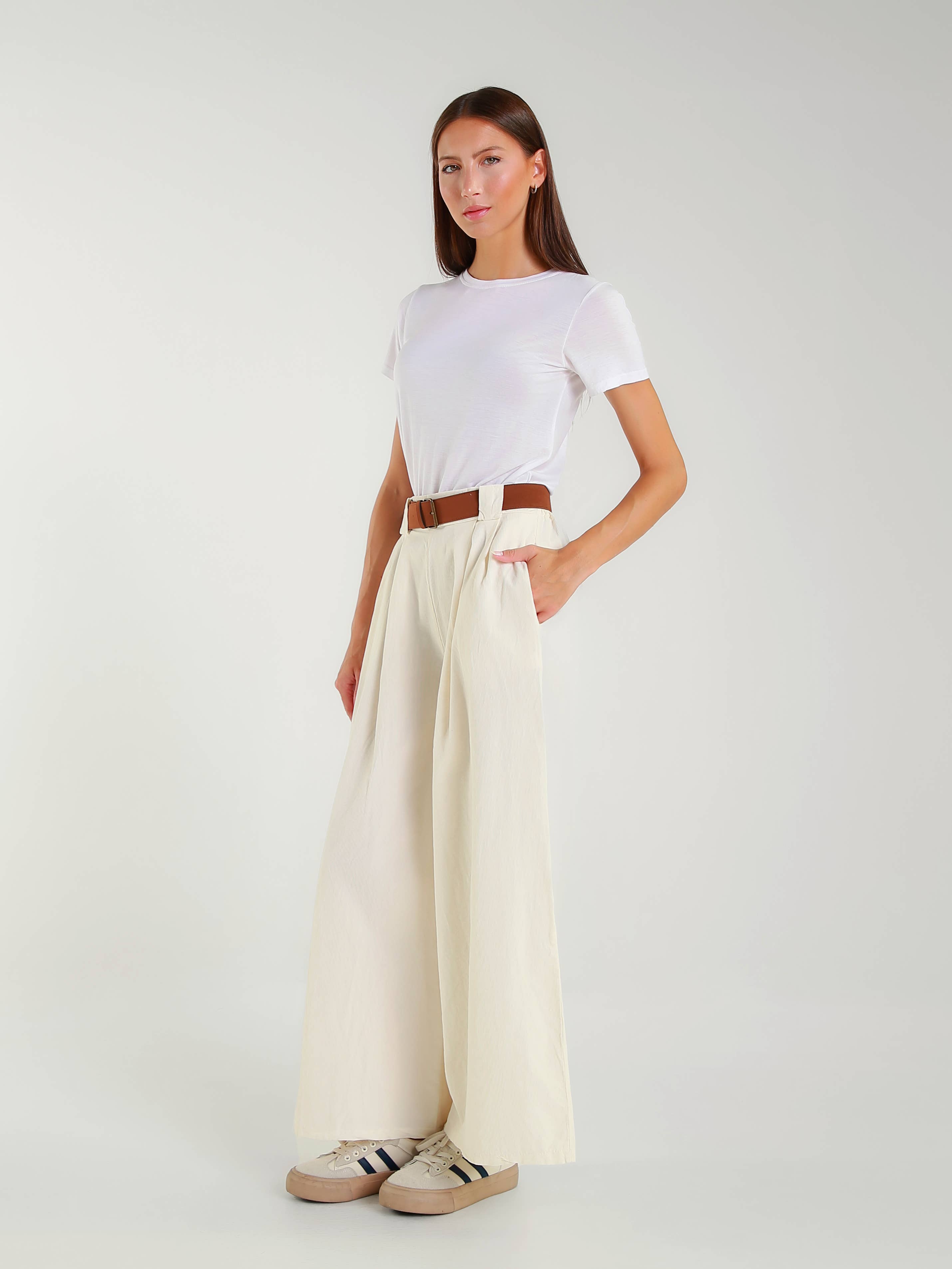 TAMBA - Wholesale Pants - Women's - Culotte pants made of baby corduroy3