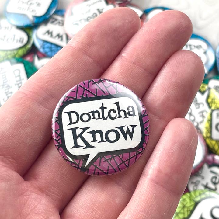 Beckamade - Wholesale Lapel Pin/Button - 18 Comic Style Midwest Sayings 1.25 inch Round Button Pins7