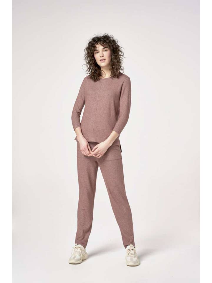 Suluu Store - Wholesale Pants - Women's - Die elastische Hose in hellrote Farbe3