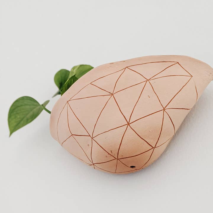 Half Light Honey - Wholesale Wall Planter - GEOTRIANGLE - 7x4" Wide Wall Pocket Planter - Pink & Red Earthenware Clay1