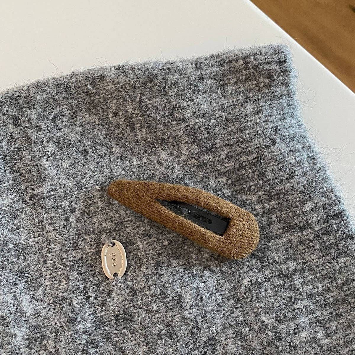 ACCITY - Wholesale Hair Clip - Women's - Wool BB Clip Fall Retro Side Hairpin_CWAHA0785419