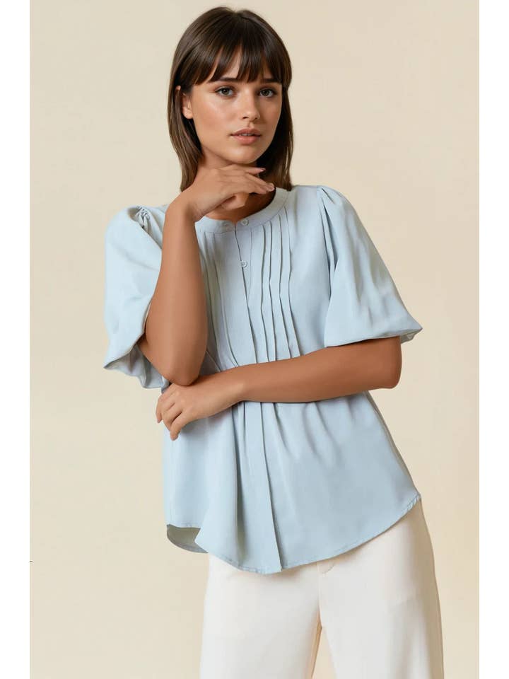 Doe and Rae - Wholesale Blouse - Women's - BUBBLE SHORT SLEEVE PINTUCK BUTTON DOWN BLOUSE - 44111T