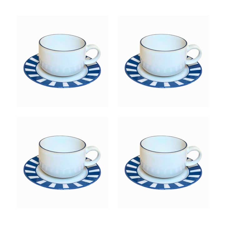 Tasse et soucoupe Essentials bleu marine-blanc pour la vente par The Lino