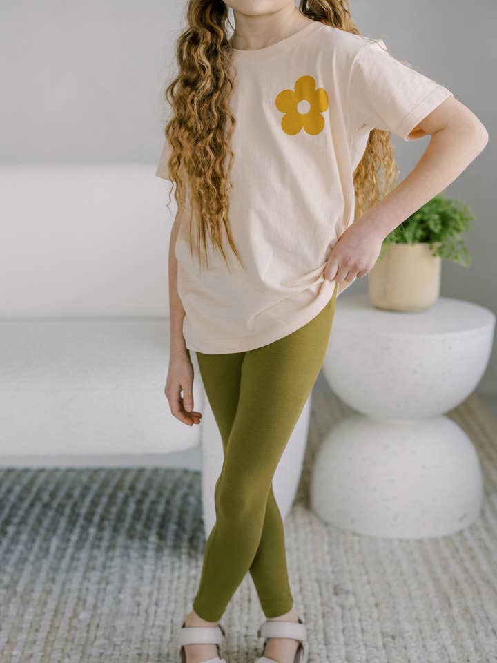 leggings verdi - cotone biologico - pantaloni bambina - primavera 2026 per la vendita all'ingrosso da parte di Polished Prints