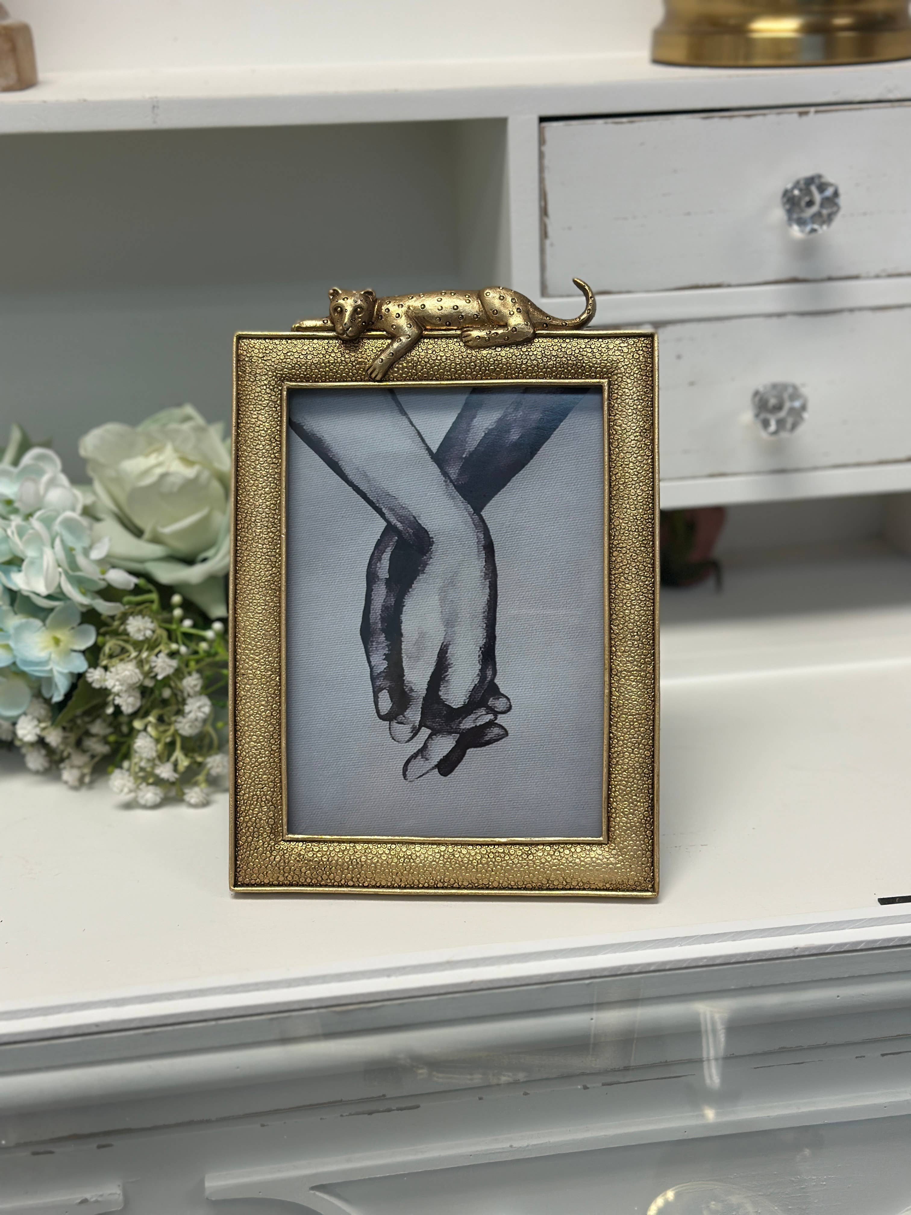 Vagabond Vintage - Wholesale Picture Frame - Luxurious Gold Leopard Photo Frame 1