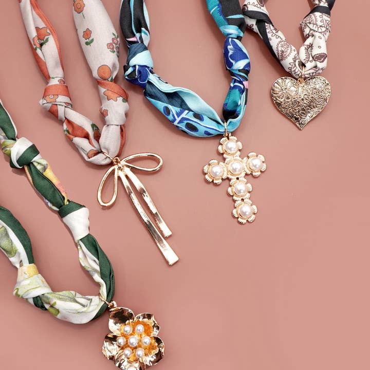 JOSSLYN by wall to wall - Wholesale Scarf - Women's - HANDMADE SCARF CHARM NECKLACE | 80N91790