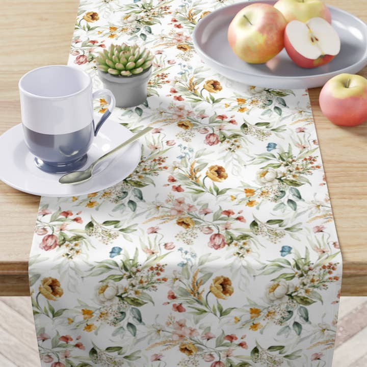 Spring Floral Blue Table Runner - Jardin de Spring for engroshandel hos Prestige Plume