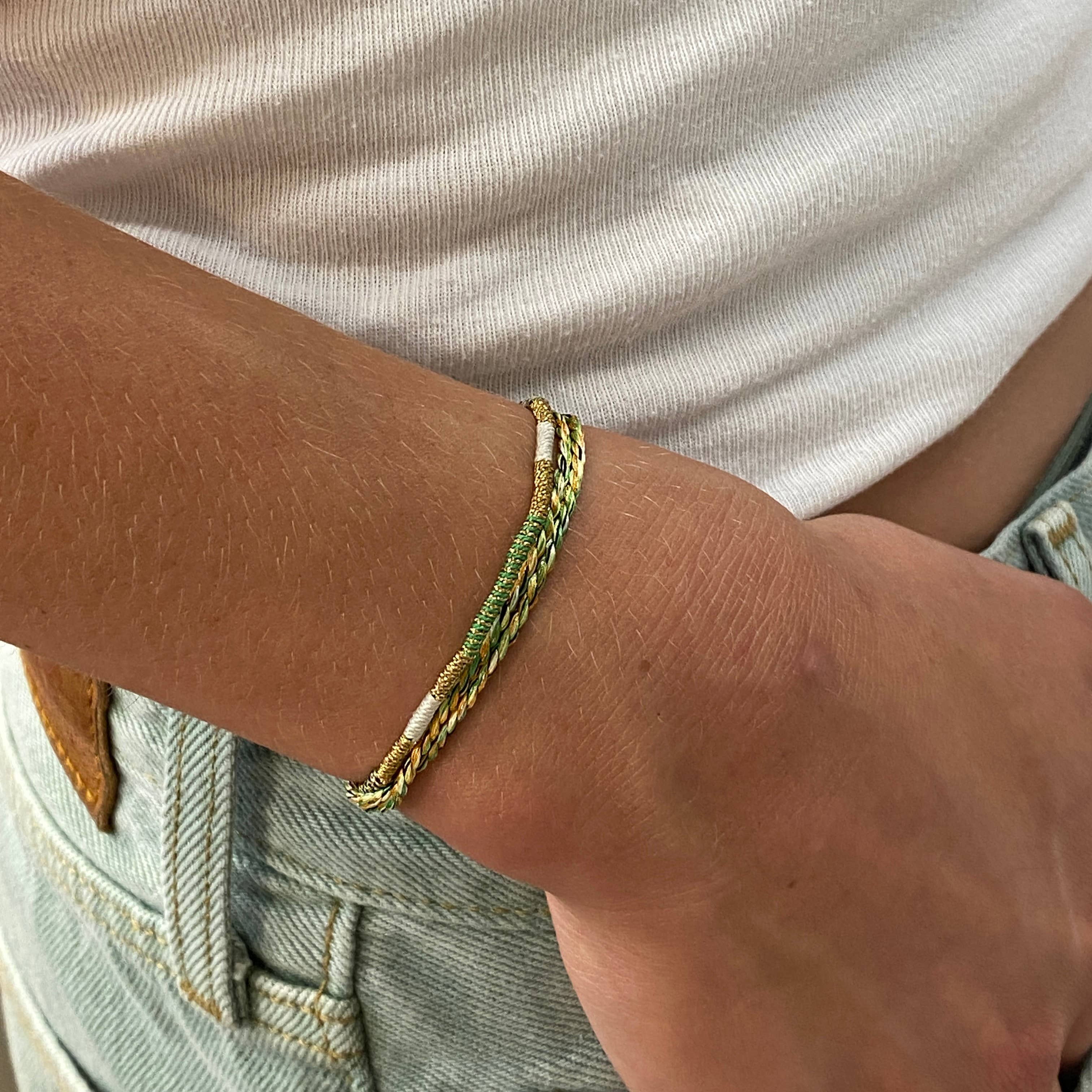 Sophie Deschamps Bijoux - Venta al por mayor Pulseras tejidas/trenzadas - Pulsera de hilo amuleto de la suerte Sukh4