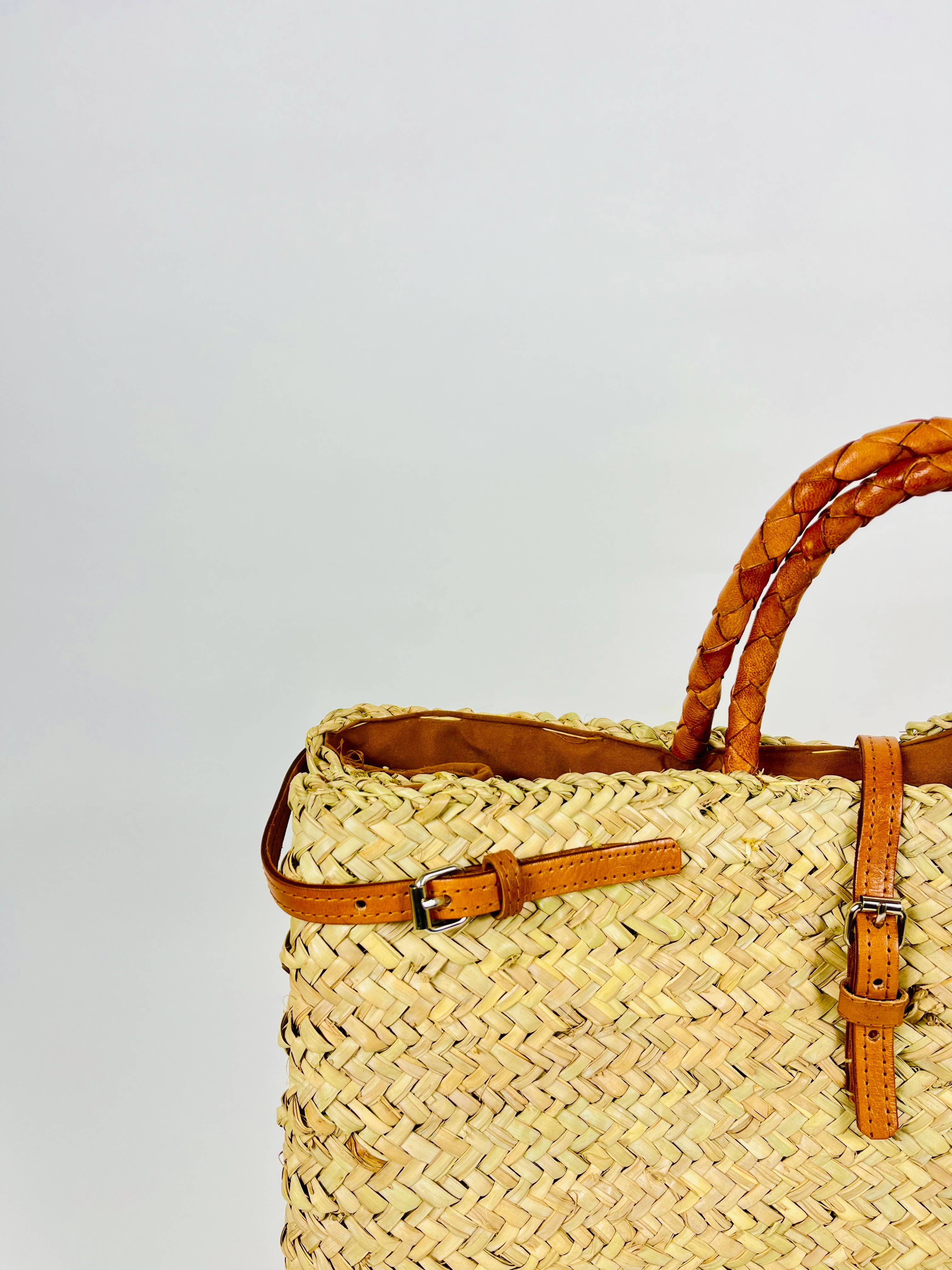 Mikwi – wholesale Korg – Fransk marknadskorg med dubbla remmar i läder3