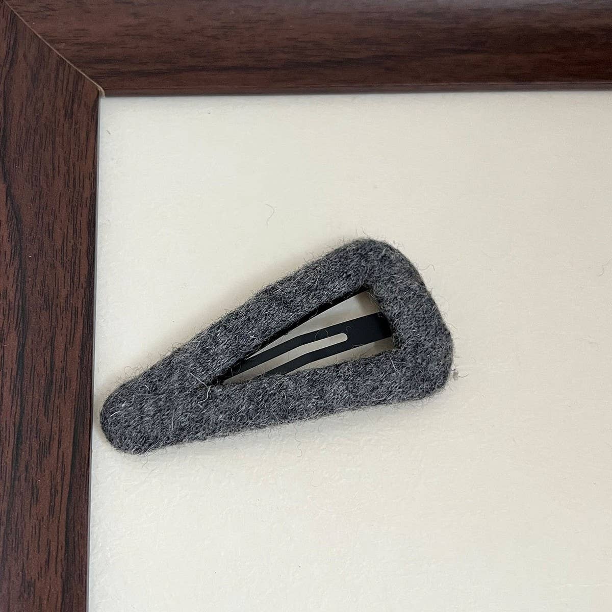 ACCITY - Wholesale Hair Clip - Women's - Wool BB Clip Fall Retro Side Hairpin_CWAHA078540