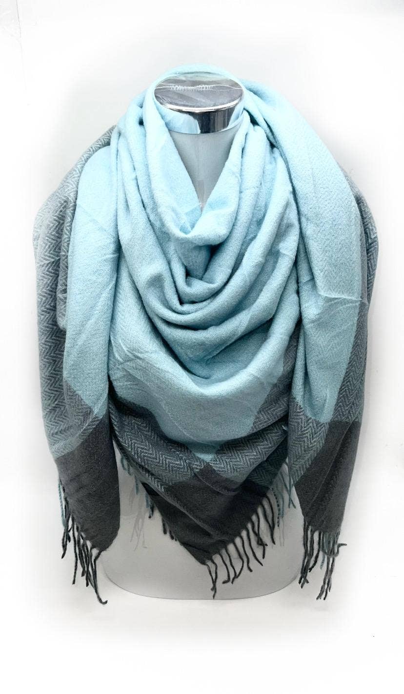 LINETA - Wholesale Scarf - Women's - HG-34 Large square scarf with long fringes7